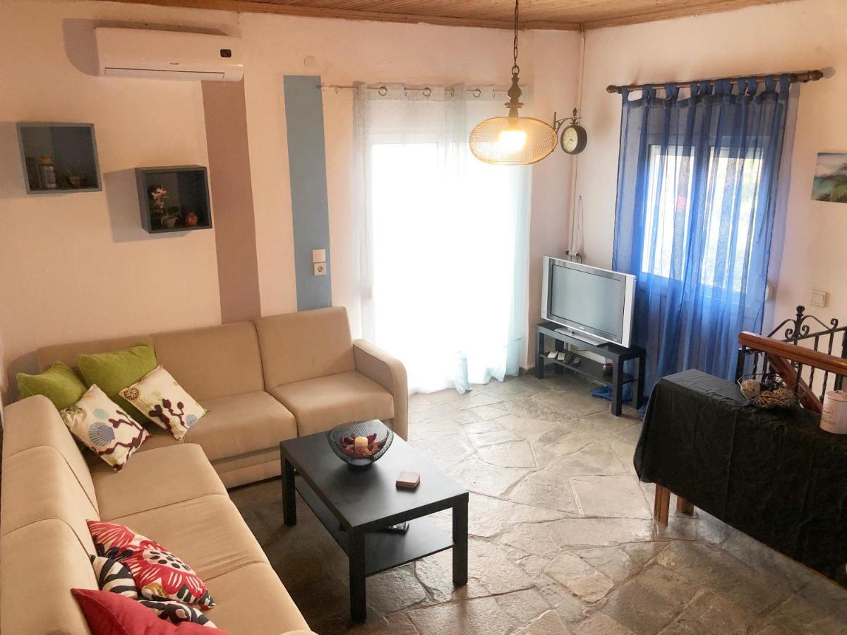 Seaside Villa Nea Poteidaia Exterior photo