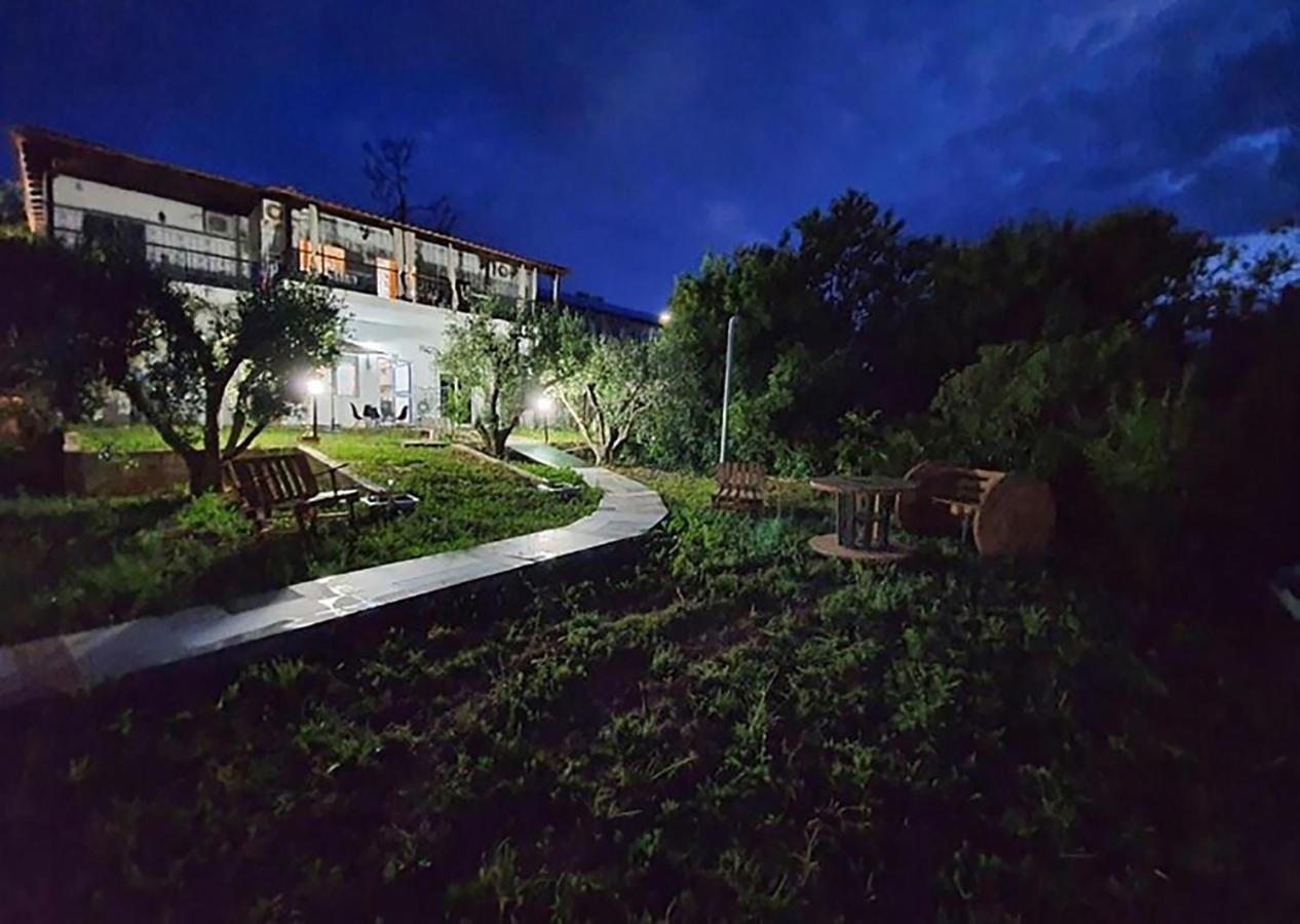 Seaside Villa Nea Poteidaia Exterior photo
