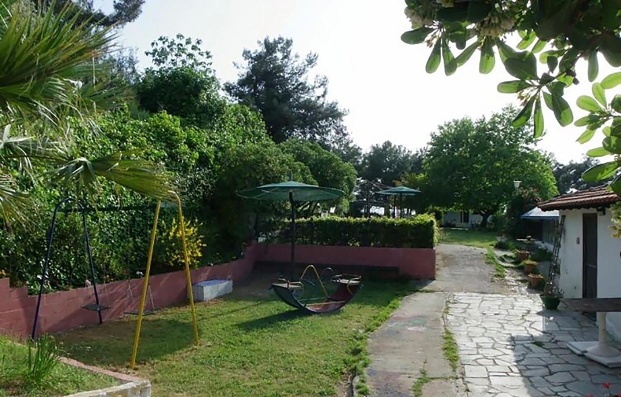 Seaside Villa Nea Poteidaia Exterior photo